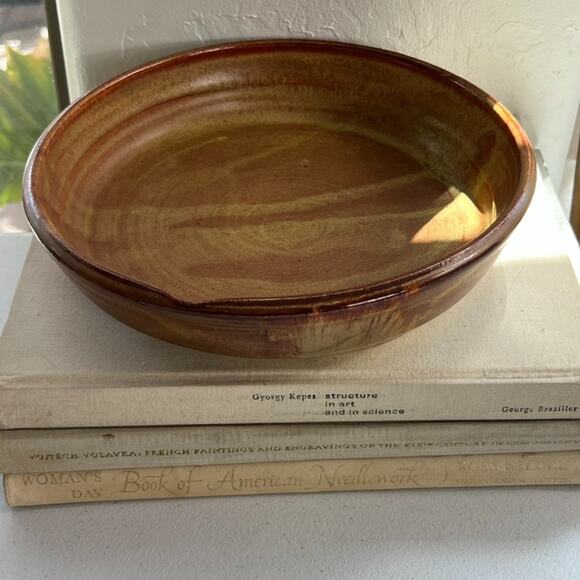 Art Studio Pottery Hand Thrown Dish Bowl Artist Stamped 9.5" - Picture 1 of 14